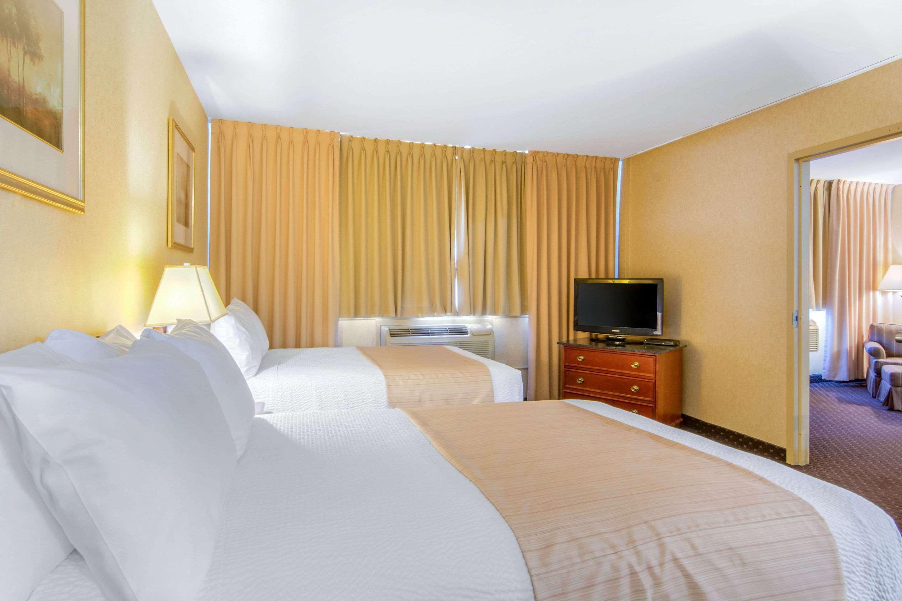 Clarion Hotel Sudbury Zewnętrze zdjęcie